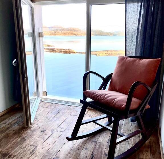 标准工作室, Sveggvika Guesthouse