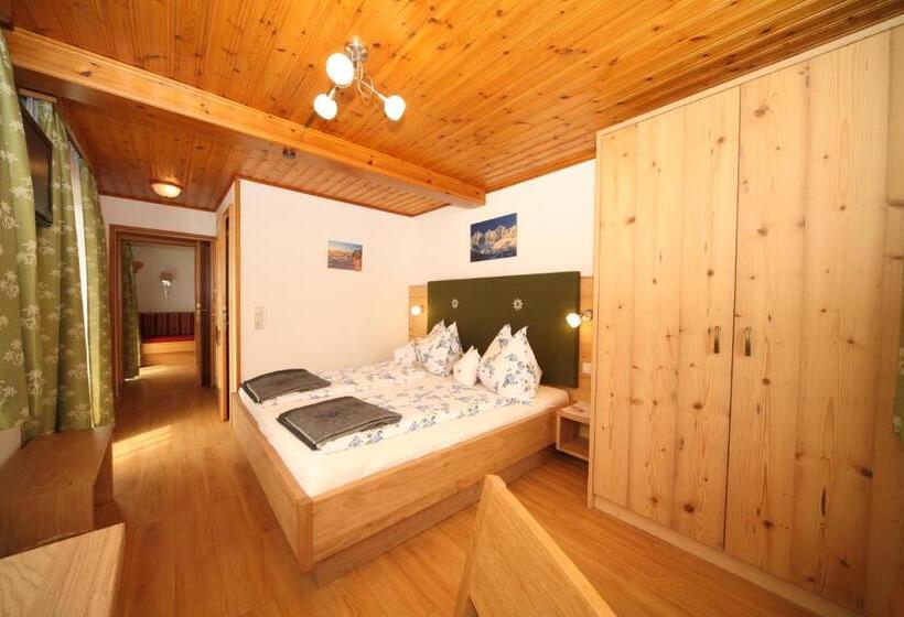 Трехместный Номер Стандарт с Балконом, Pension Greimelbacherhof