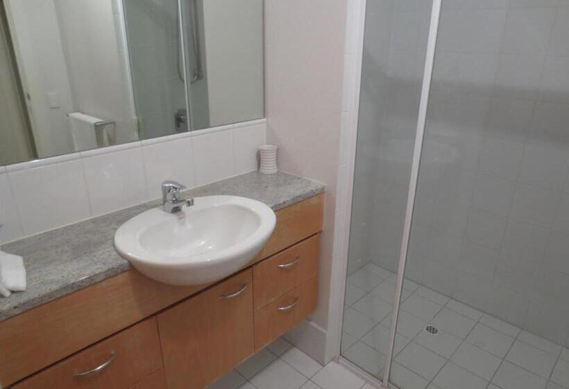2 Bedroom Apartment with Views, Lights Landing Apartments