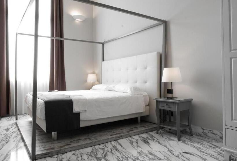 اتاق پریمیوم چهارنفره, De Ville