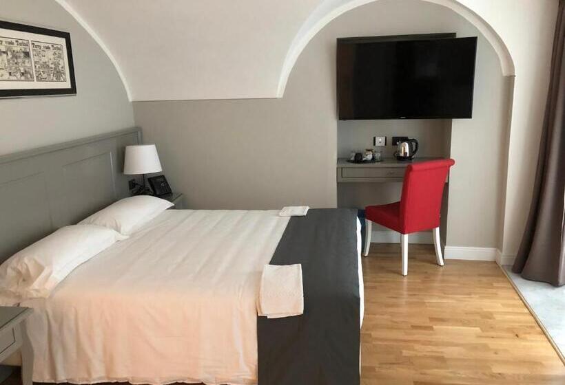 اتاق لوکس, De Ville