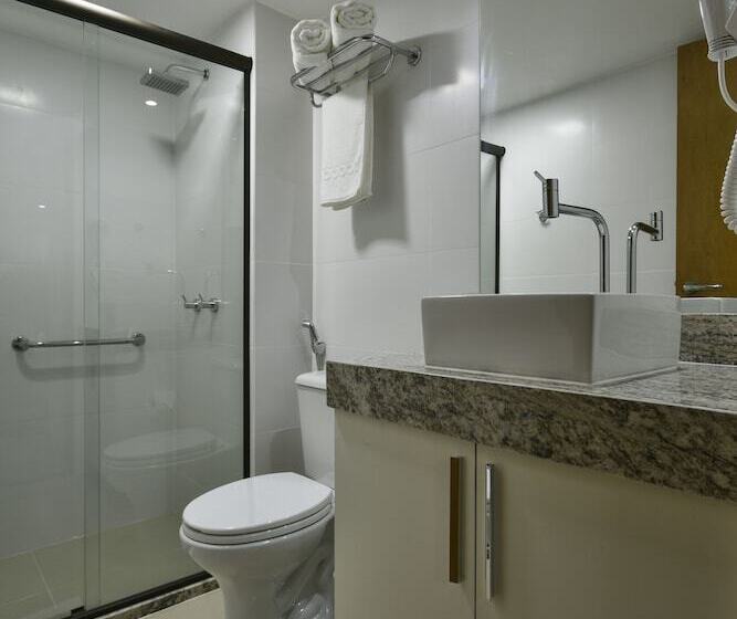 Studio Standard, Littoral Gold Flat
