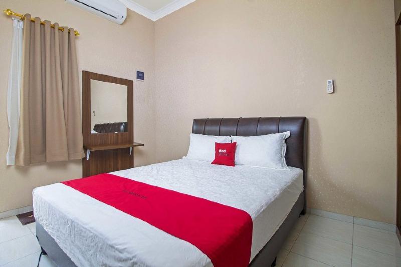 Номер Стандарт, Reddoorz Syariah Near Mercu Buana University