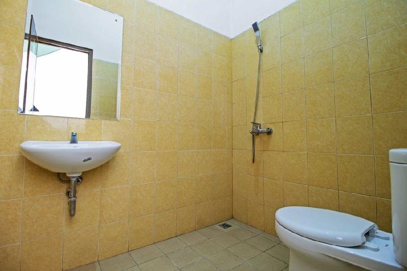 Номер Стандарт, Reddoorz Syariah Near Mercu Buana University