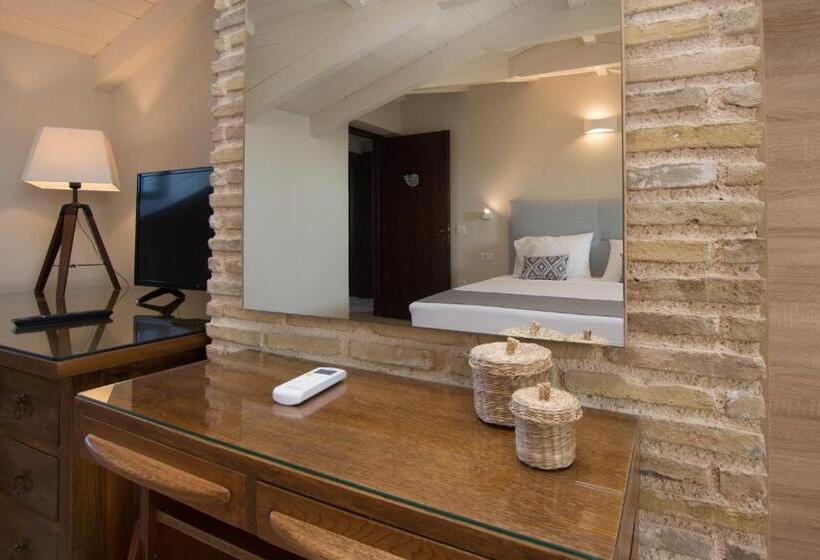 Апартаменты 2 Спальни, Golden Coast Resort