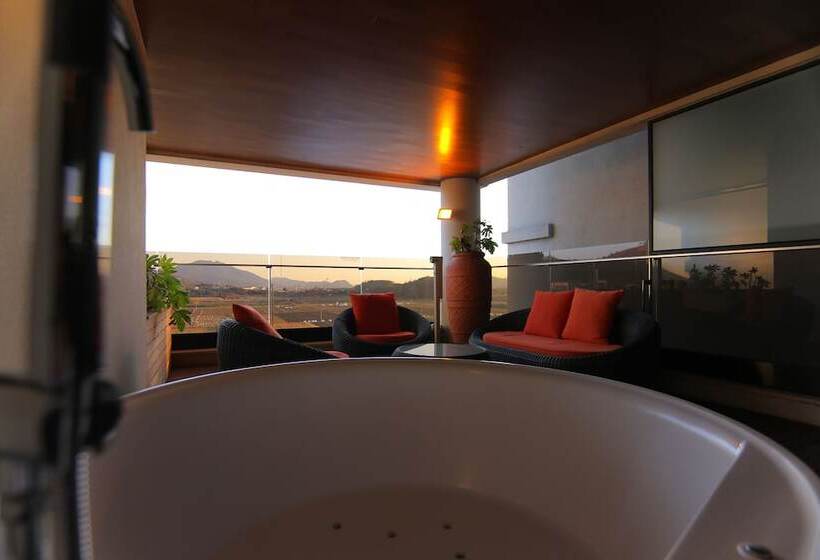 Королевский Номер, Suncheon Hotel Gite