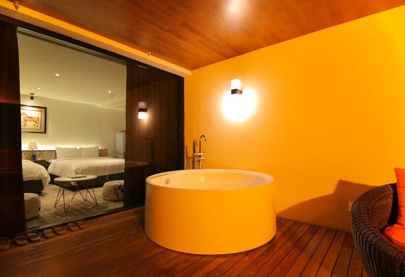 اتاق رویال, Suncheon Hotel Gite