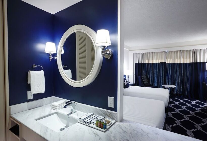 Royal Room, Kensington Hotel Saipan