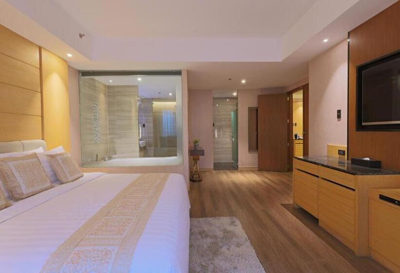 수피리어 스위트, Best Western Plus Metro Clark