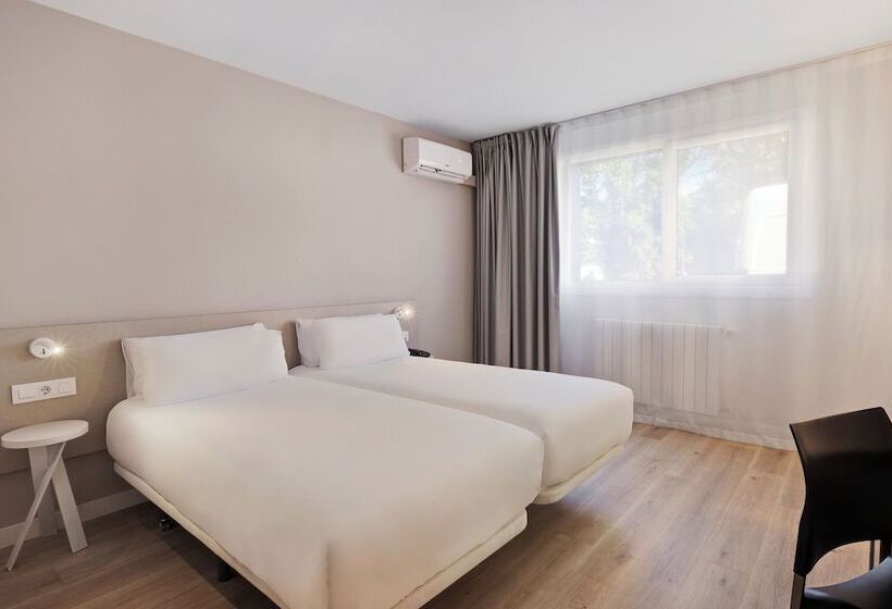 스탠다드 룸, B&b Hotel Oviedo