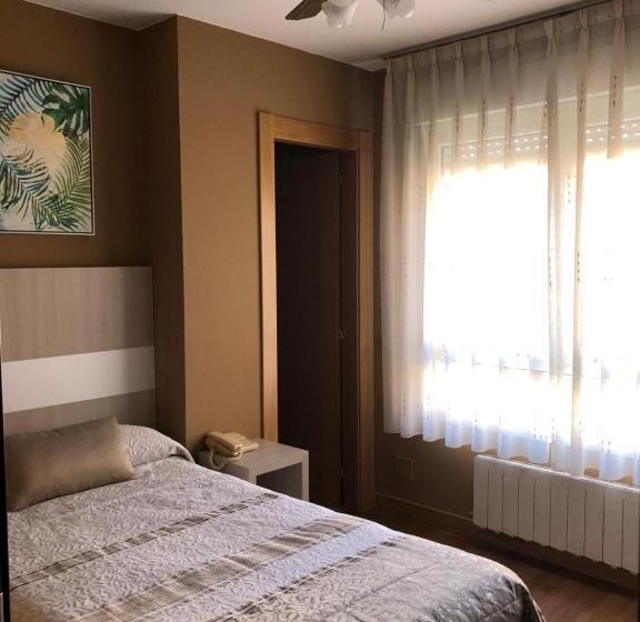 Quarto Estandar Individual, Bahia