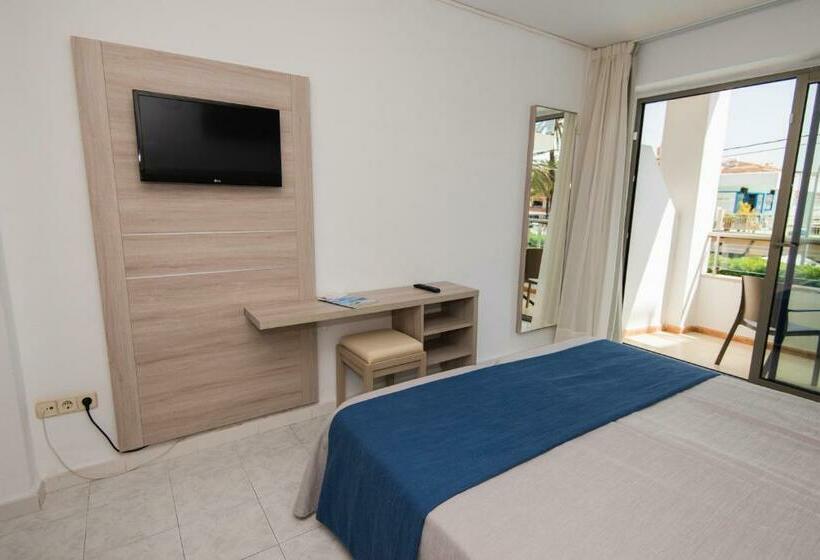 Quarto Estandar com Sacada, Bella Mar