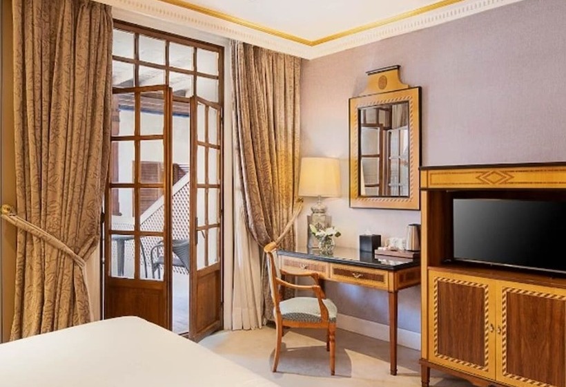 デラックスルーム, Eurostars Hotel De La Reconquista