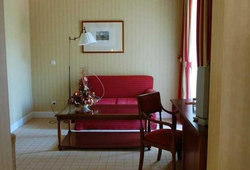 주니어 스위트, Arcea Gran Hotel Pelayo