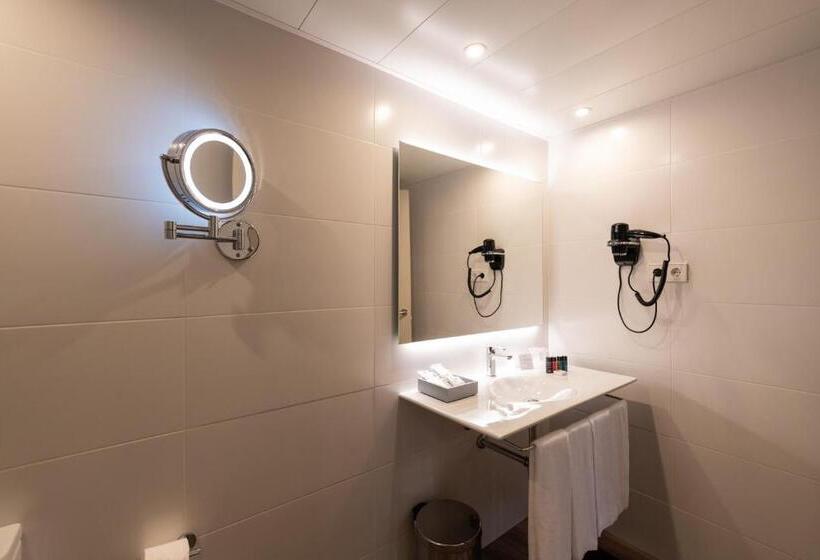 Пентхаус, Atenea Rekord Suites