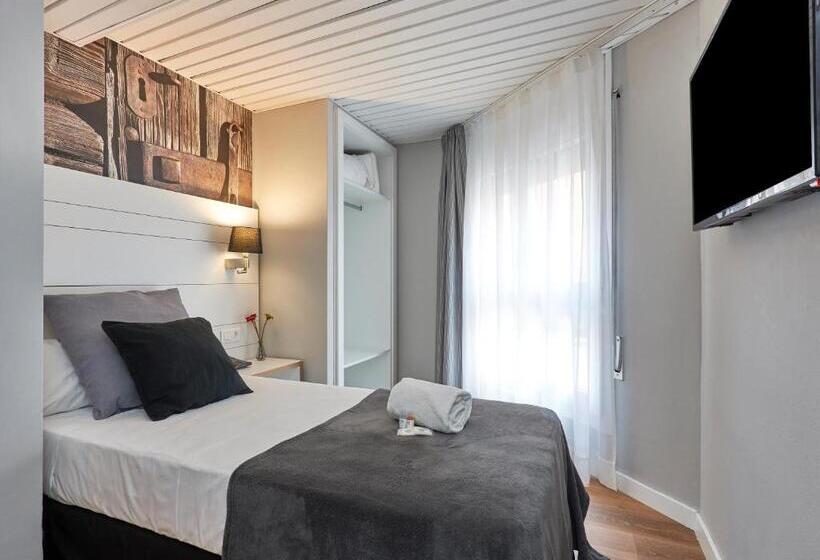 Chambre Standard Individuelle, Can Pamplona