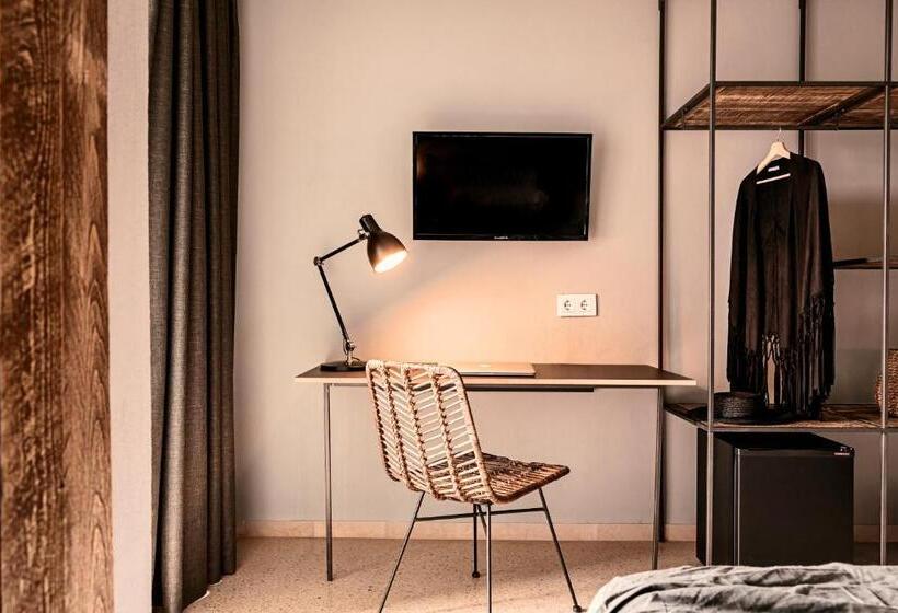 اتاق استاندارد با چشم‌انداز استخر, Caramelo Palma Beach - Adults Only