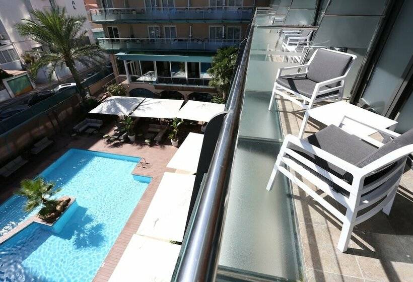 Quarto Triplo Estandar Vista Piscina, Kaktus Hotel Kaktus Playa   Adults Recommended