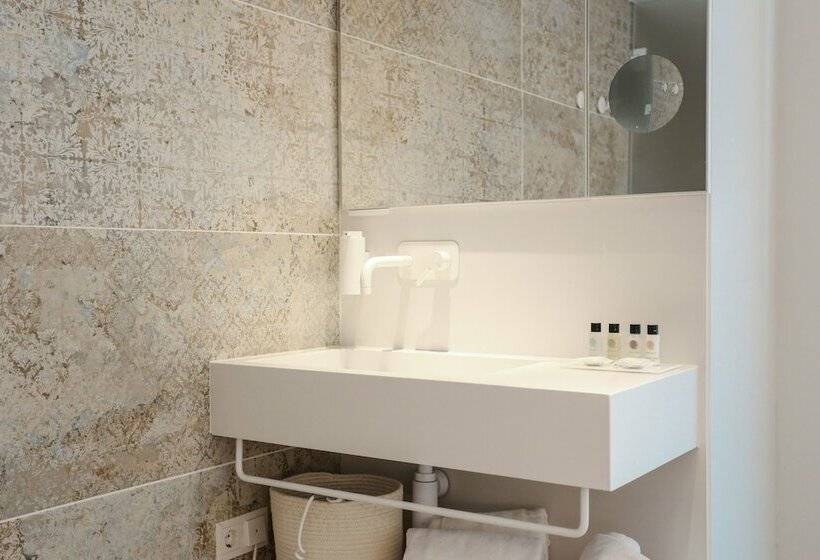 Quarto Triplo Estandar Vista Piscina, Kaktus Hotel Kaktus Playa   Adults Recommended