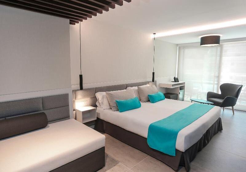 Трехместный Номер Стандарт Вид на Бассейн, Kaktus Hotel Kaktus Playa   Adults Recommended