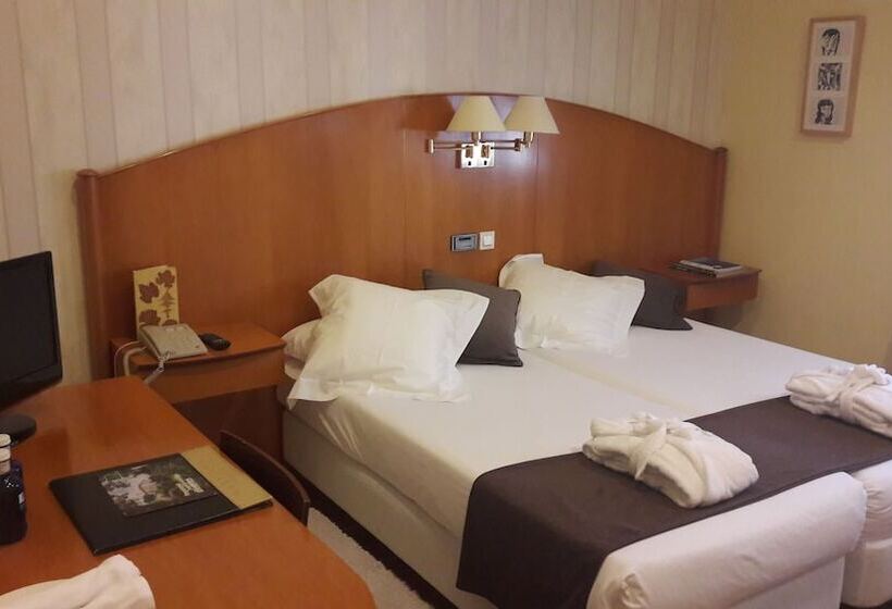 Quarto Estandar, L Estació