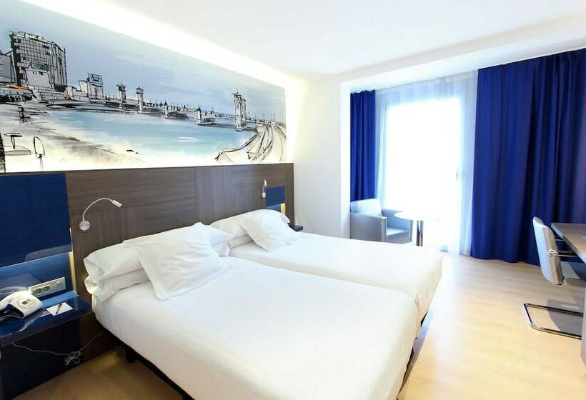 스탠다드 트리플 룸, Eurostars Blue Coruna