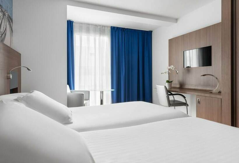 스탠다드 트리플 룸, Eurostars Blue Coruna