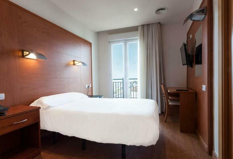 Standard Yhden Hengen Huone, Horitzo By Pierre & Vacances