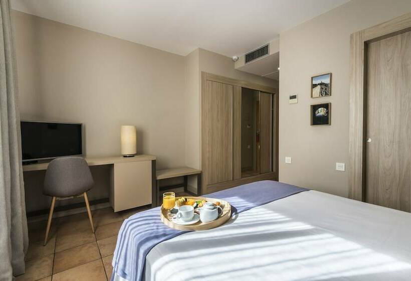 Номер Стандарт, Intelier Bonaire
