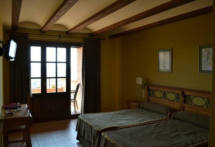 Номер Стандарт с Террасой, Villa De Alquézar