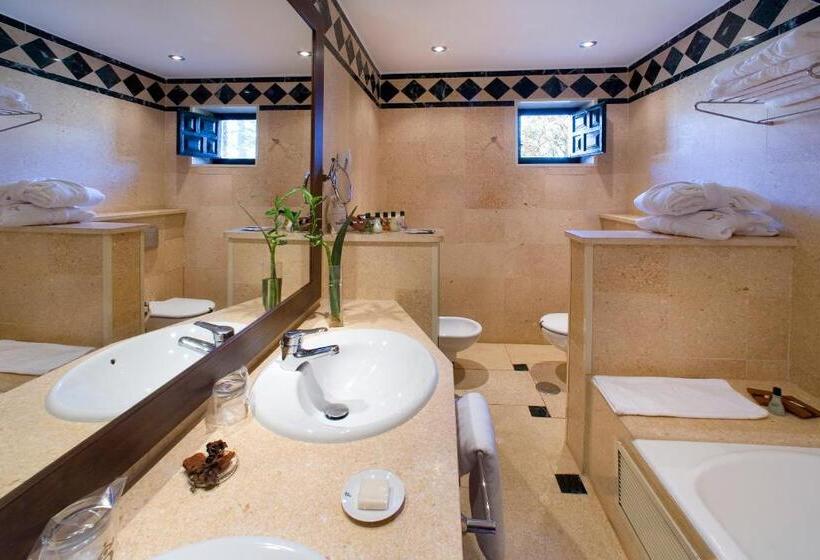 Номер Superior, Parador De Jarandilla De La Vera