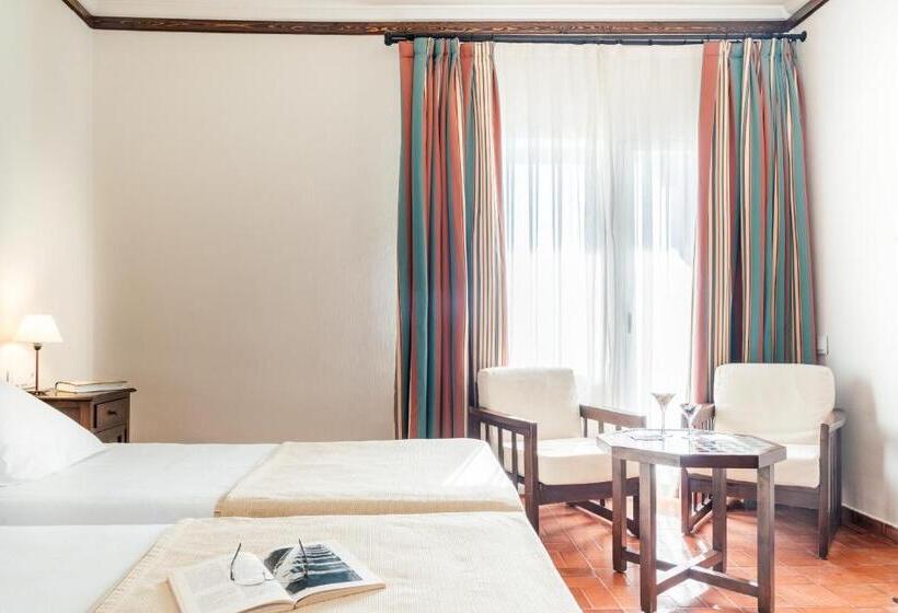 Номер Стандарт, Parador De Manzanares