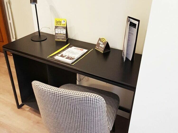 Quarto Basic, Sercotel Hotel Europa