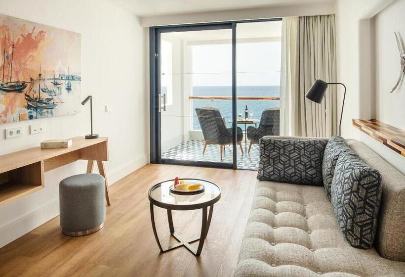 جناح جونيور لذوى الاحتياجات الخاصة, Hotel Fariones