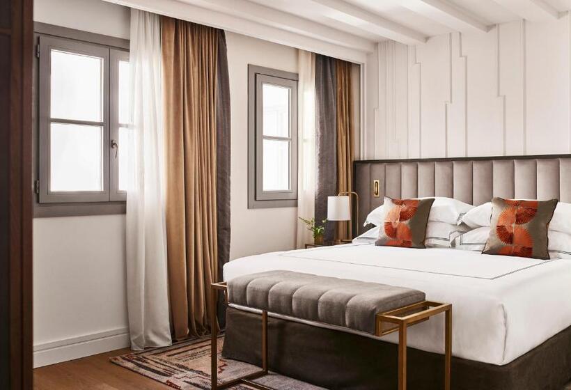 주니어 스위트, Gran Hotel Inglés, The Leading Hotels of The World
