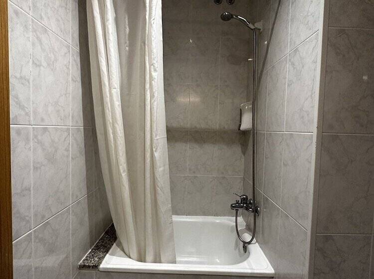 Четырехместный Номер Стандарт, San Luis