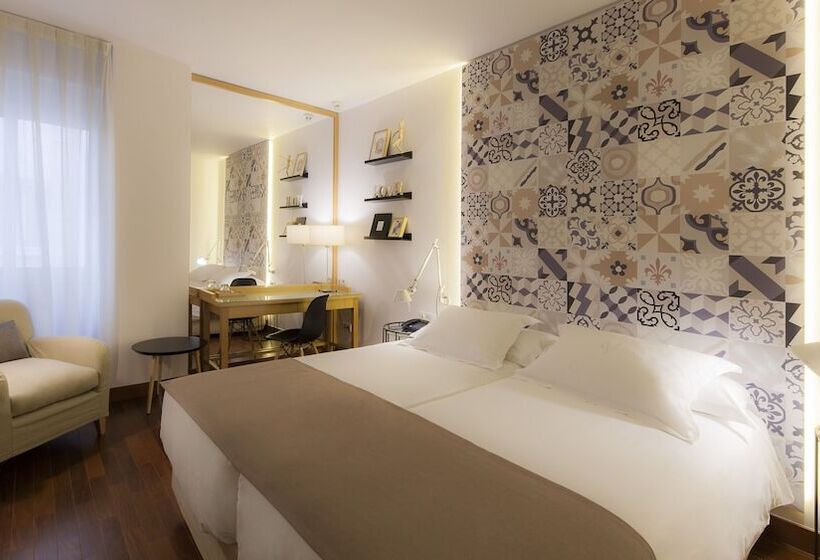 Quarto Economy, Vincci Soma