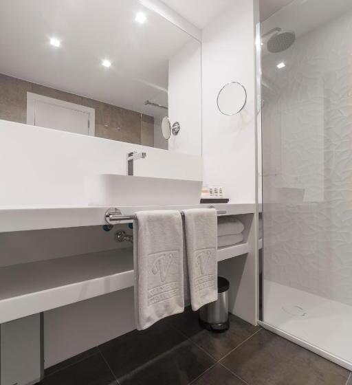 Quarto Economy, Vincci Soma