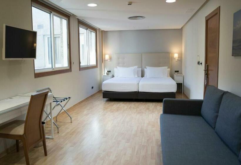 ファミリールーム, Sercotel Tres Luces