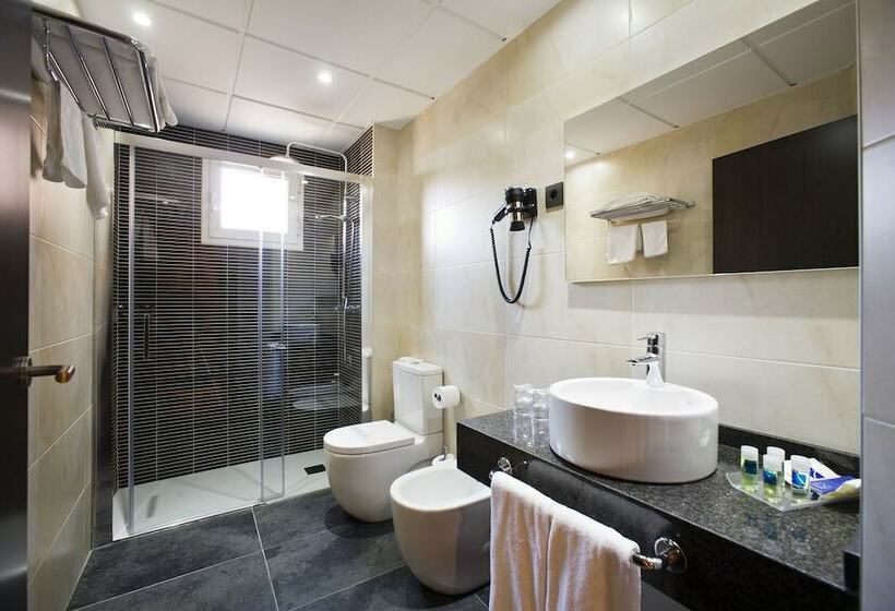 Семейный Номер, Sercotel Tudela Bardenas