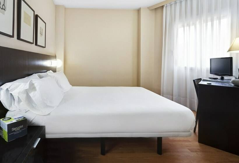 Quarto Estandar, Sercotel Tudela Bardenas