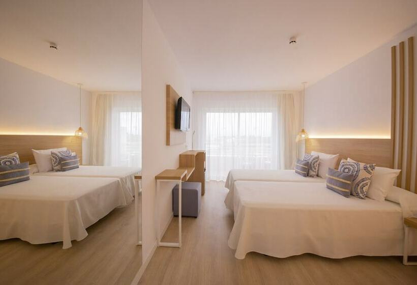 Triple Room Sea View, Cala Font