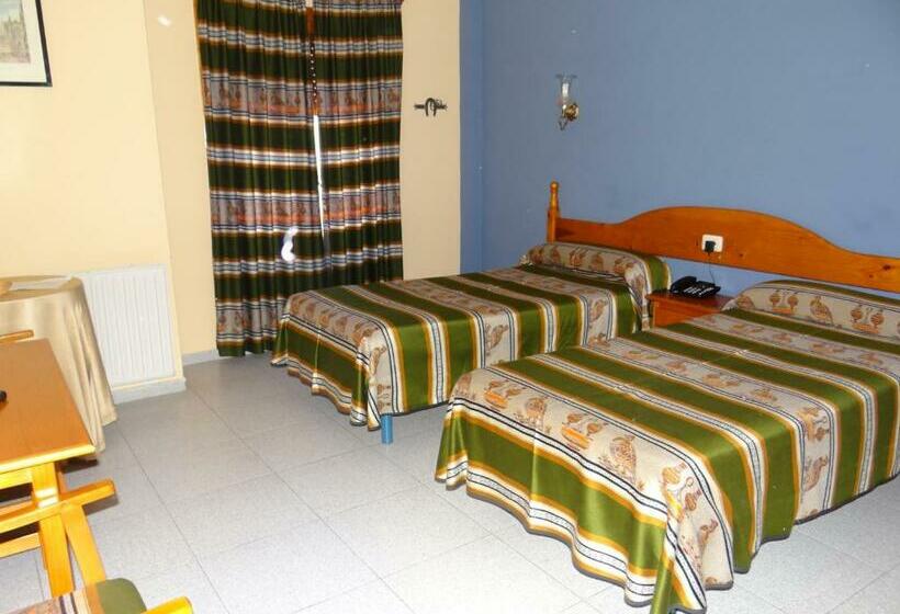 اتاق استاندارد, La Rueda 3000