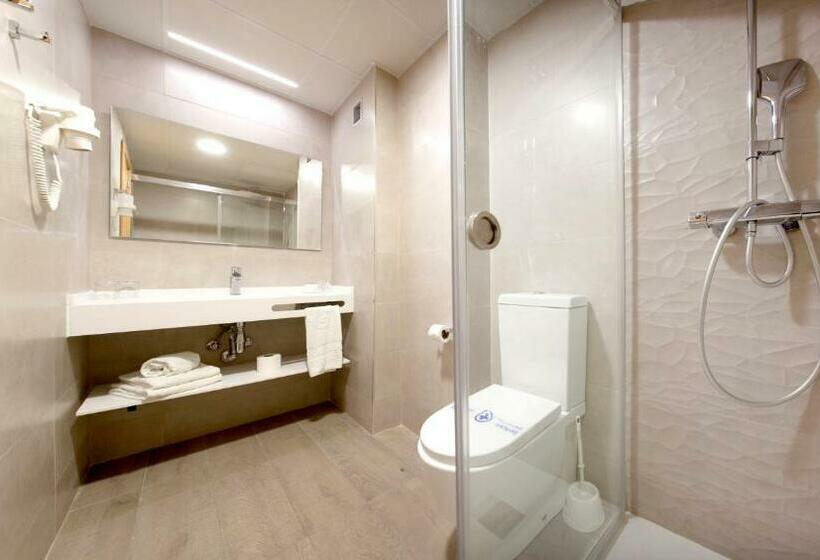 Standard-huone, Port Eugeni