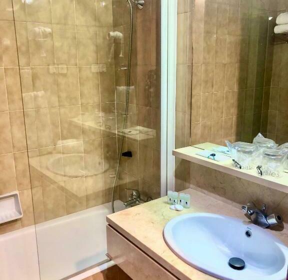 Номер Стандарт, B&b Hotel Zaragoza Royal