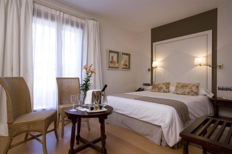 Номер Стандарт, Parador De Puebla De Sanabria