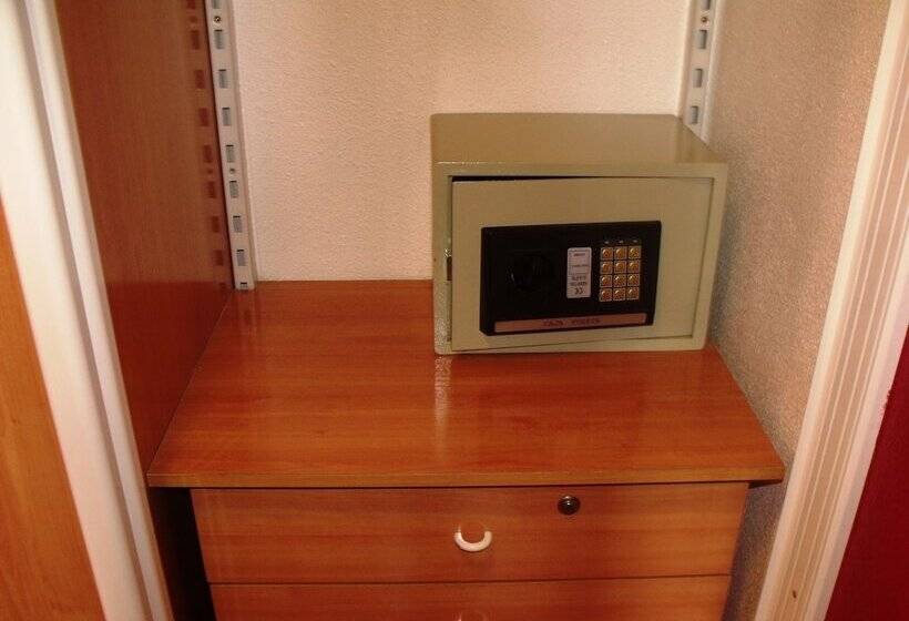 スタンダードルーム, Ria De Bilbao