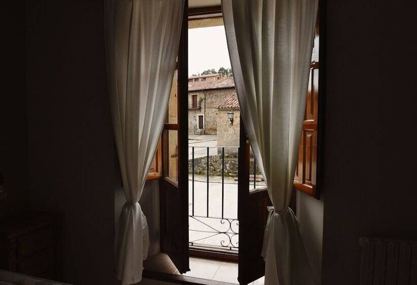 Четырехместный Номер Стандарт, Hostal San Martin