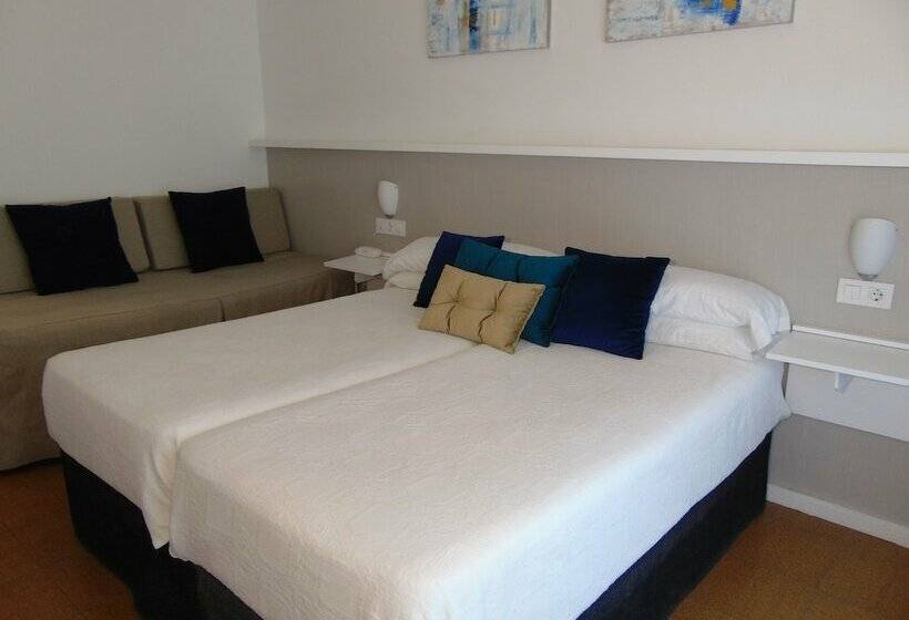 标准间, Campomar Playa