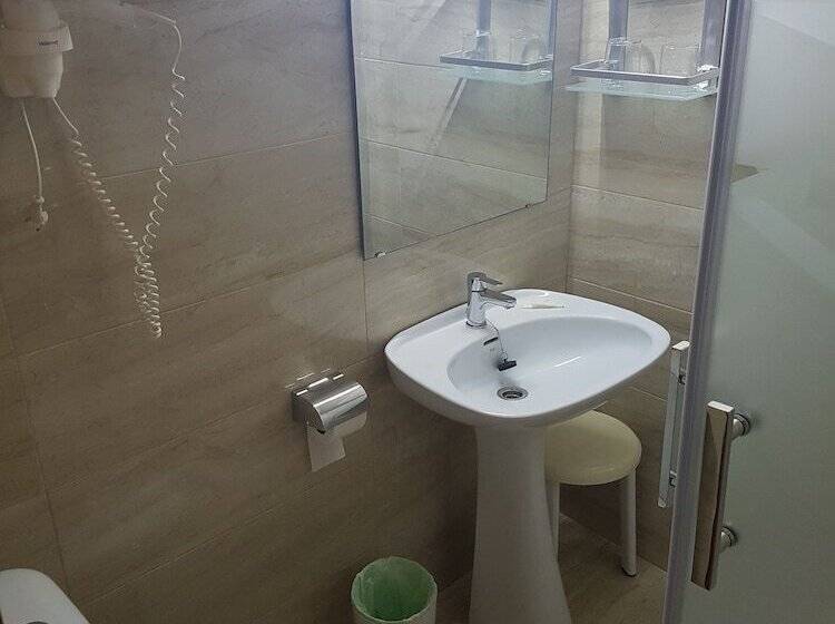 스탠다드 발코니 룸, Hostal Bahia